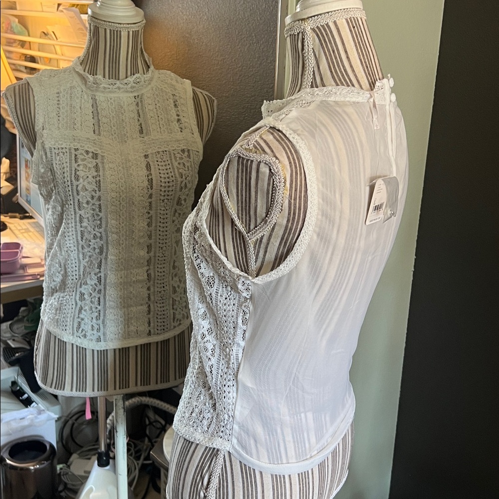 Free People, tea party lace crop top - Picture 7 of 11